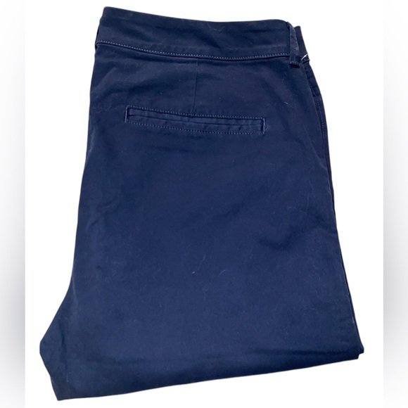 Old Navy pixie crop pants size 14p NWT - Picture 2 of 4